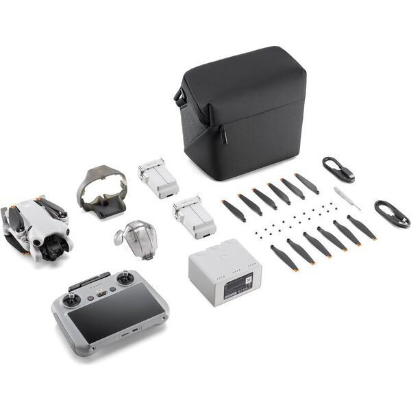 Комплект DJI Mini 4 Pro