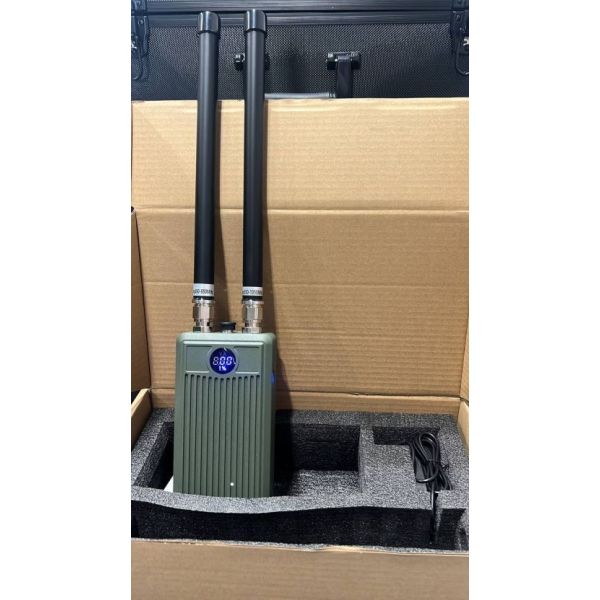 Ручной подавитель БПЛА Малютка