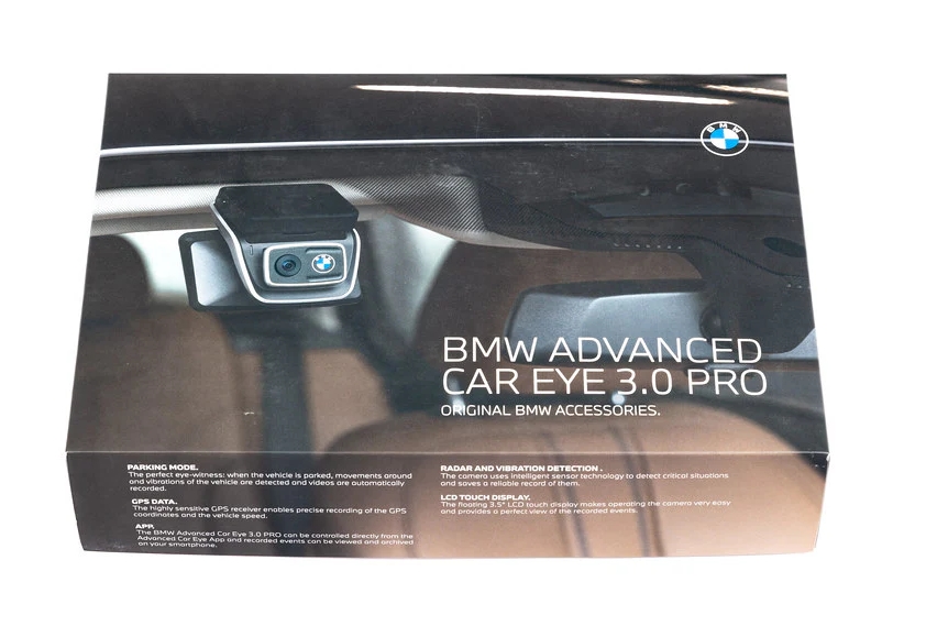 Оригинальный видеорегистратор БМВ Advanced Car Eye 3.0 PRO с двумя камерами.  